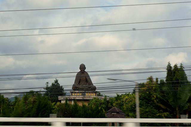 Chiang Rai Giant Statue