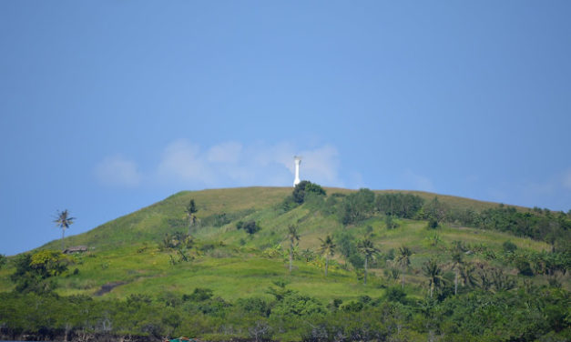 Rolling Hills of Nalingawan Island (Guinahoan)